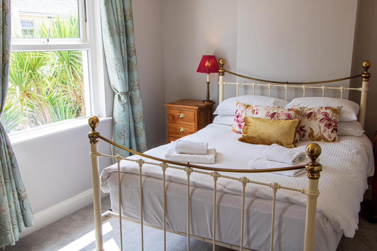 Clevedon House - Newquay - Beaches - Parking Экстерьер фото