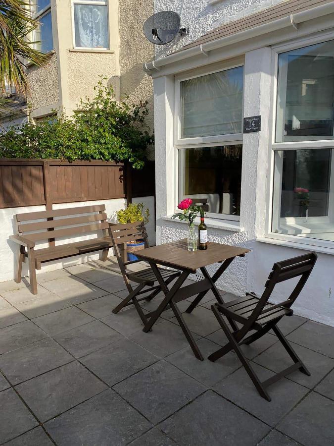 Clevedon House - Newquay - Beaches - Parking Экстерьер фото